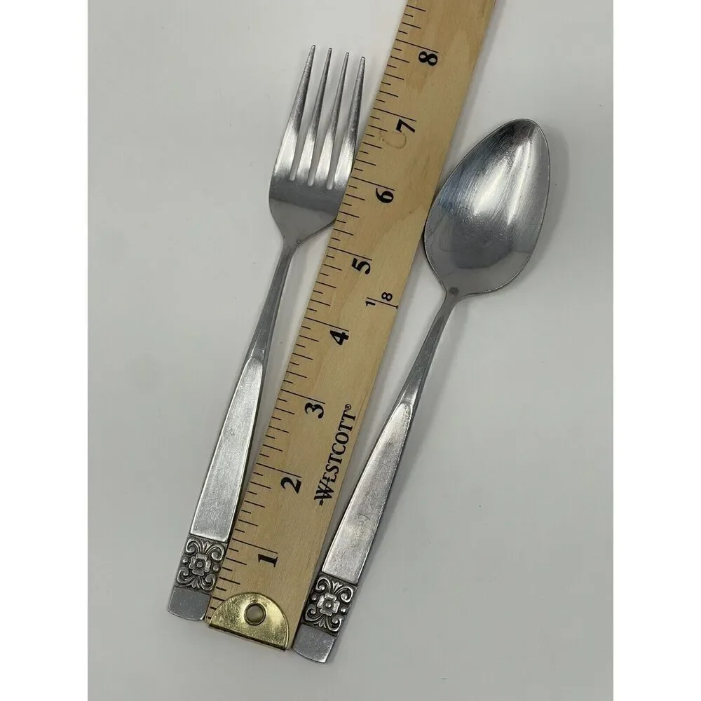 United Silver Stainless Flatware Oval Place Spoon 7.5” Dinner Fork 7.75”